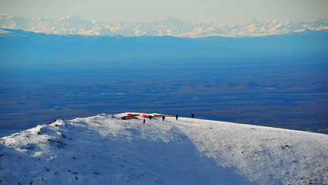 Paragliding in Alaska